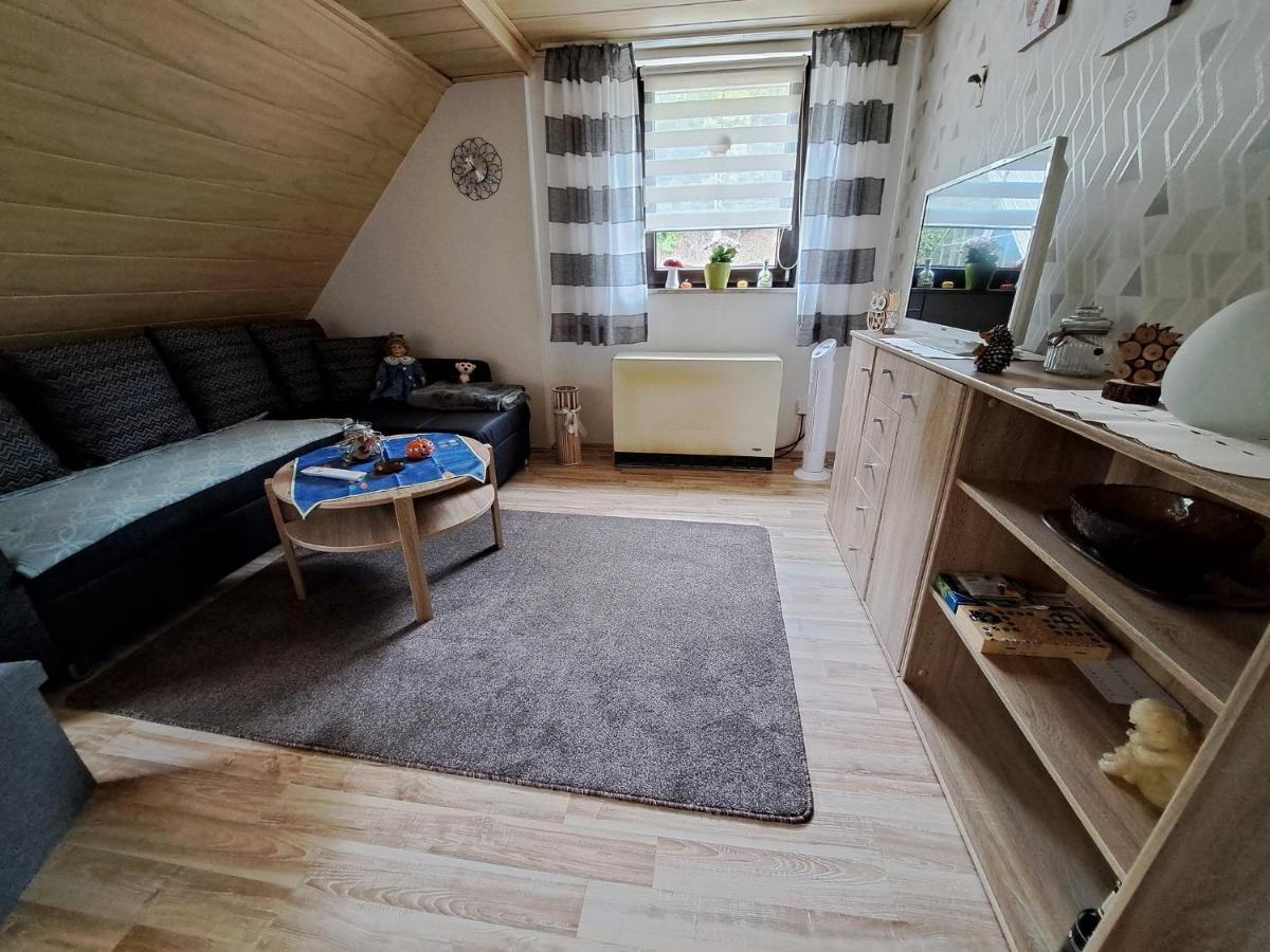 Ferienwohnung Sonja Mit Garten Und Freisitz Steinwiesen Esterno foto